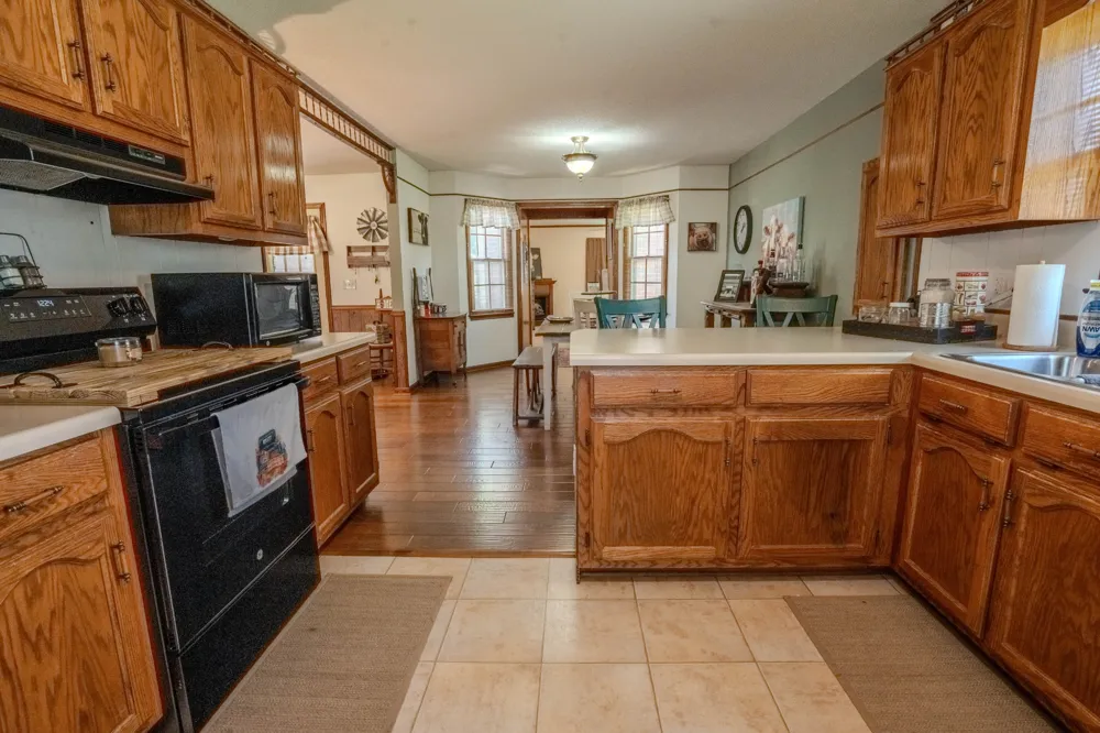 6 Hawthorne Dr Lawrenceburg, TN 38464