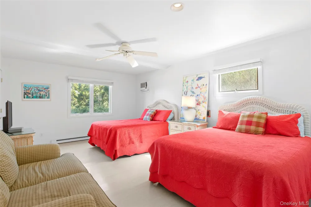 627 Dune Road Westhampton, NY 11977