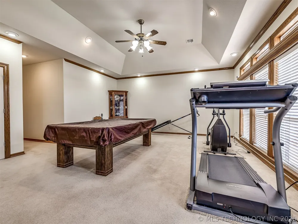 11 Longacre Drive Ramona, OK 74061