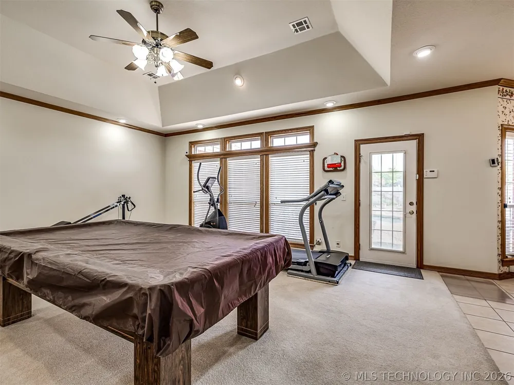 11 Longacre Drive Ramona, OK 74061