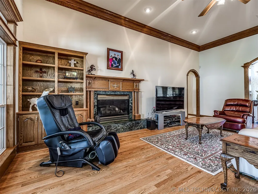 11 Longacre Drive Ramona, OK 74061