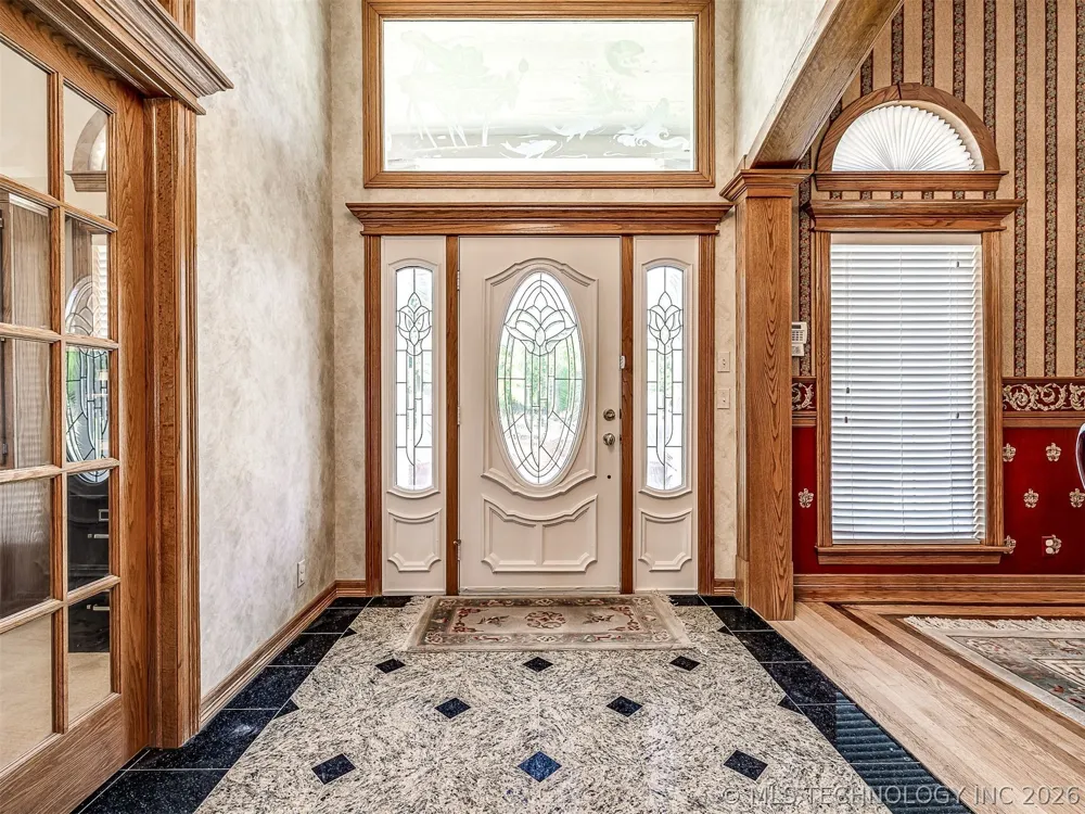 11 Longacre Drive Ramona, OK 74061