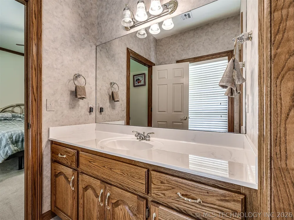 11 Longacre Drive Ramona, OK 74061