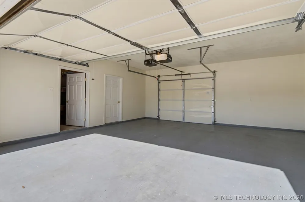 11 Longacre Drive Ramona, OK 74061