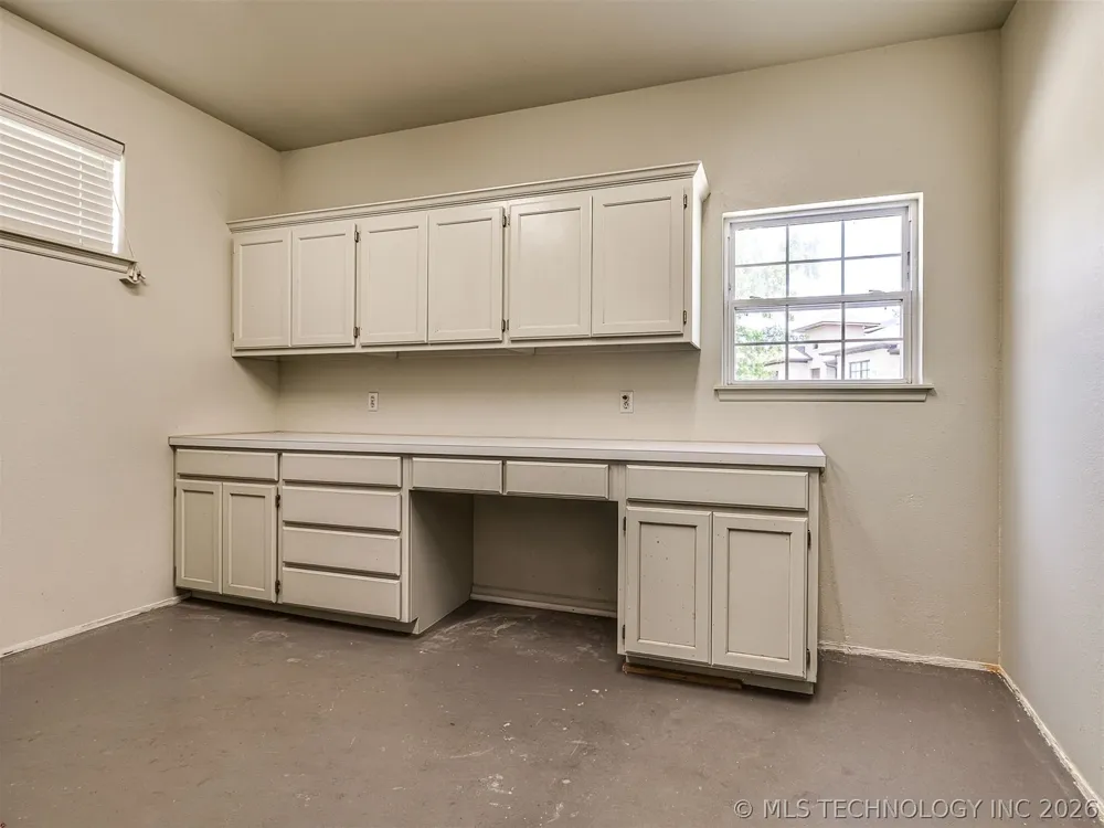 11 Longacre Drive Ramona, OK 74061