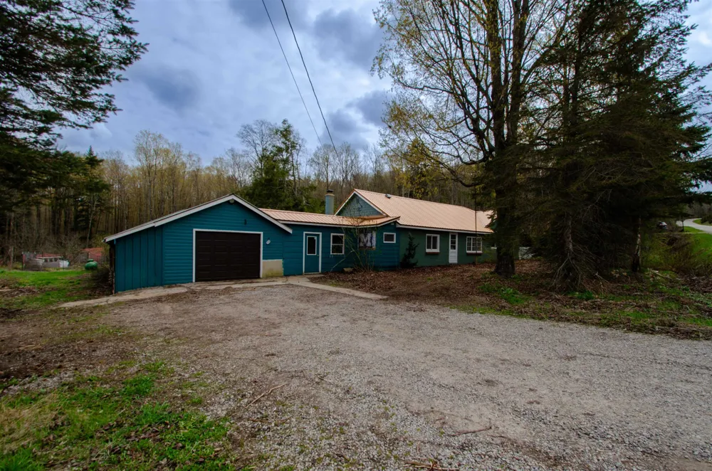 4839 Bunker Hill Road Echo Township, MI 49622