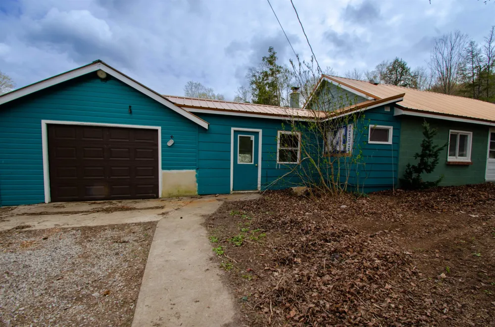4839 Bunker Hill Road Echo Township, MI 49622