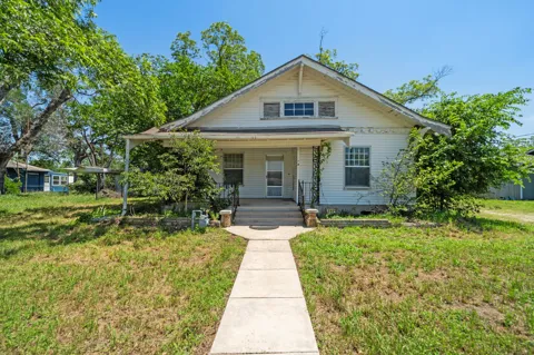 619 W Bell Avenue