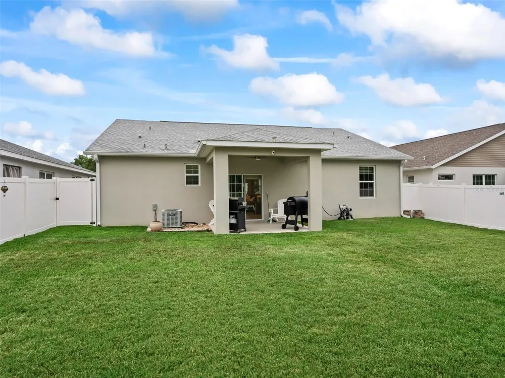 5015 NE 125TH LOOP Oxford, FL 34484