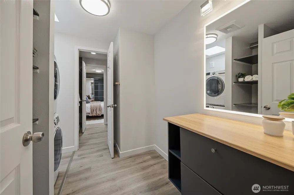 6356 138th Avenue NE #213 Redmond, WA 98052