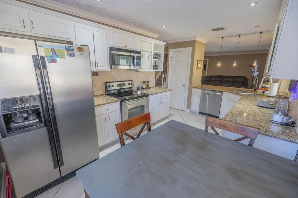 11918 Dorrance Lane Meadows Place, TX 77477