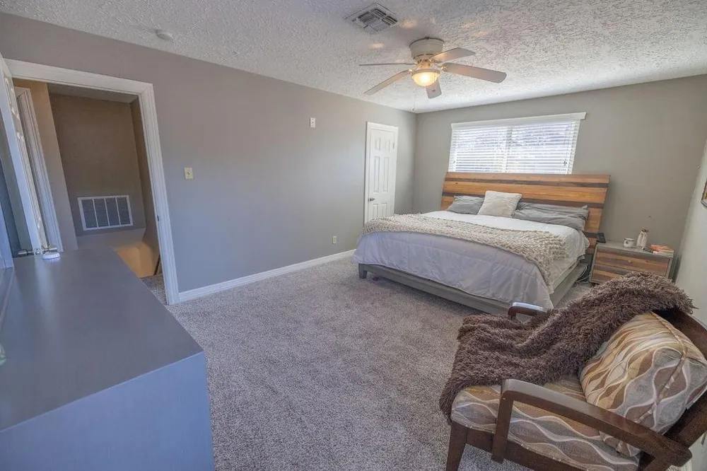11918 Dorrance Lane Meadows Place, TX 77477