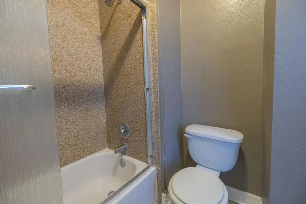 11918 Dorrance Lane Meadows Place, TX 77477