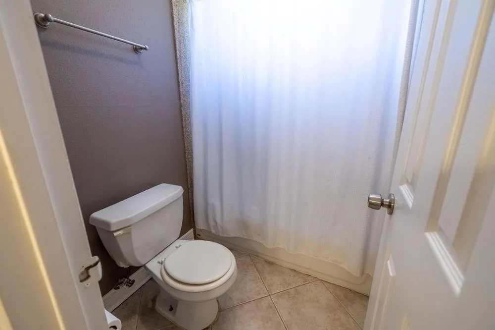 11918 Dorrance Lane Meadows Place, TX 77477
