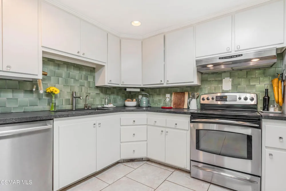 20666 Cheney Drive Topanga, CA 90290