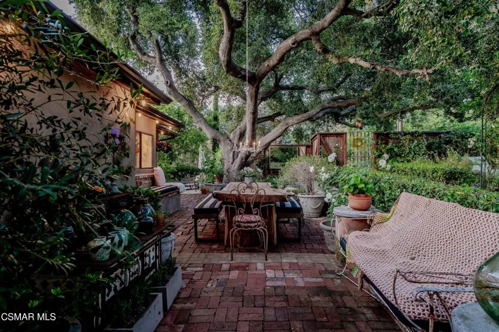 20666 Cheney Drive Topanga, CA 90290