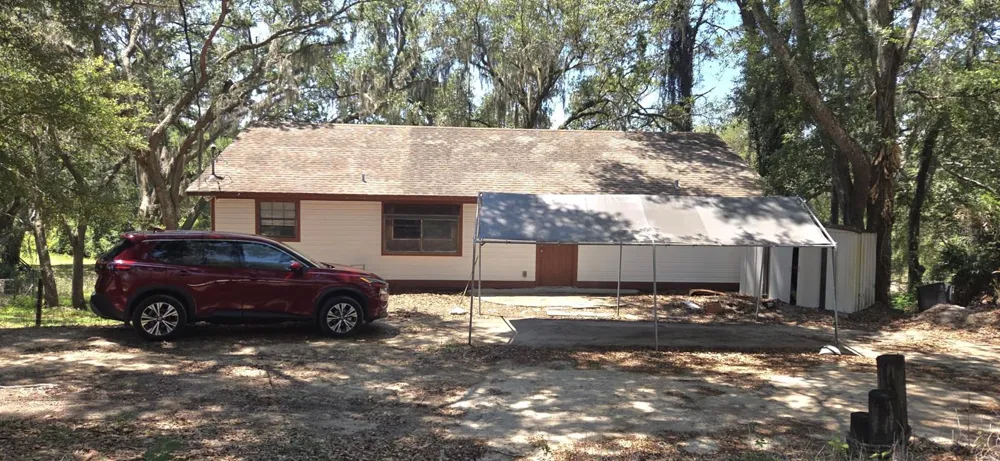 4322 CASAURINA ROAD Lady Lake, FL 32159
