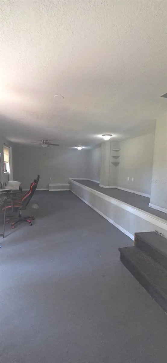 4322 CASAURINA ROAD Lady Lake, FL 32159
