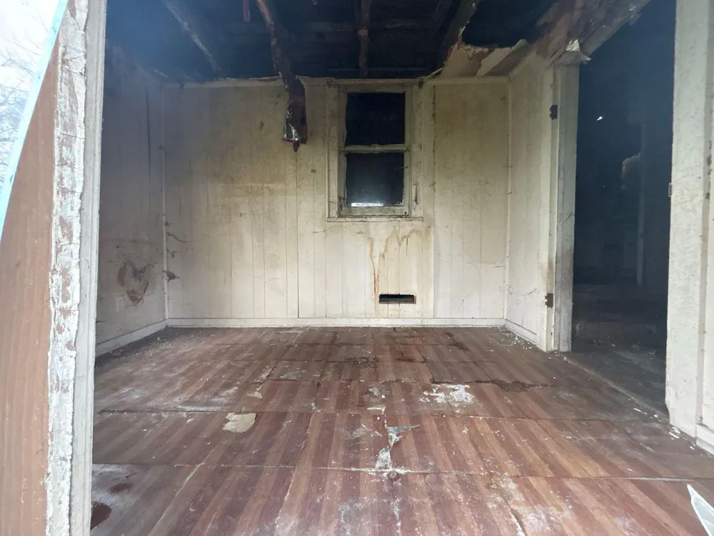 282 Chestnut Street Benton Harbor, MI 49022
