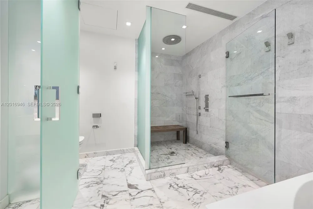 10201 Collins Ave #1806 Bal Harbour, FL 33154