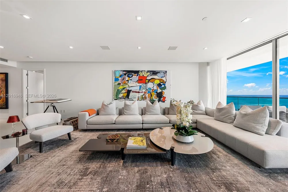 10201 Collins Ave #1806 Bal Harbour, FL 33154