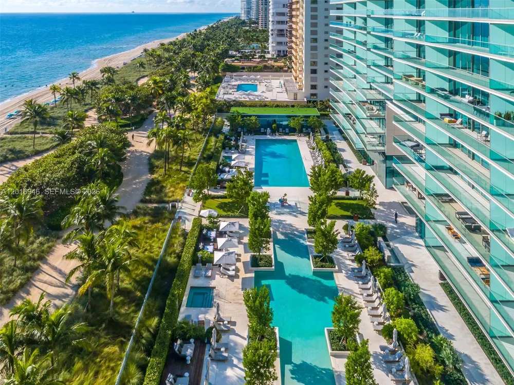 10201 Collins Ave #1806 Bal Harbour, FL 33154