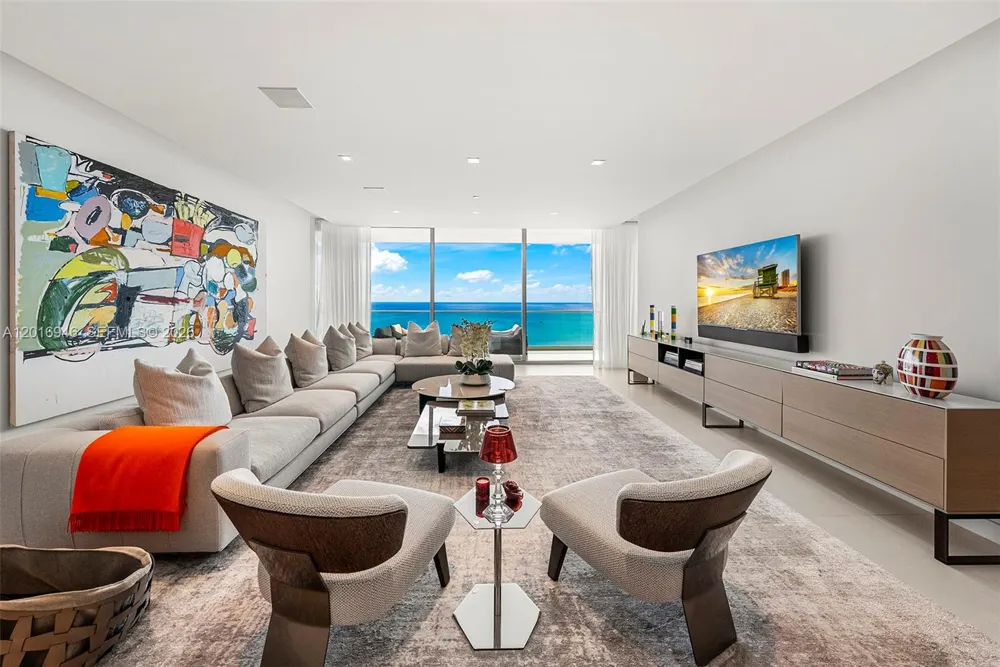 10201 Collins Ave #1806 Bal Harbour, FL 33154