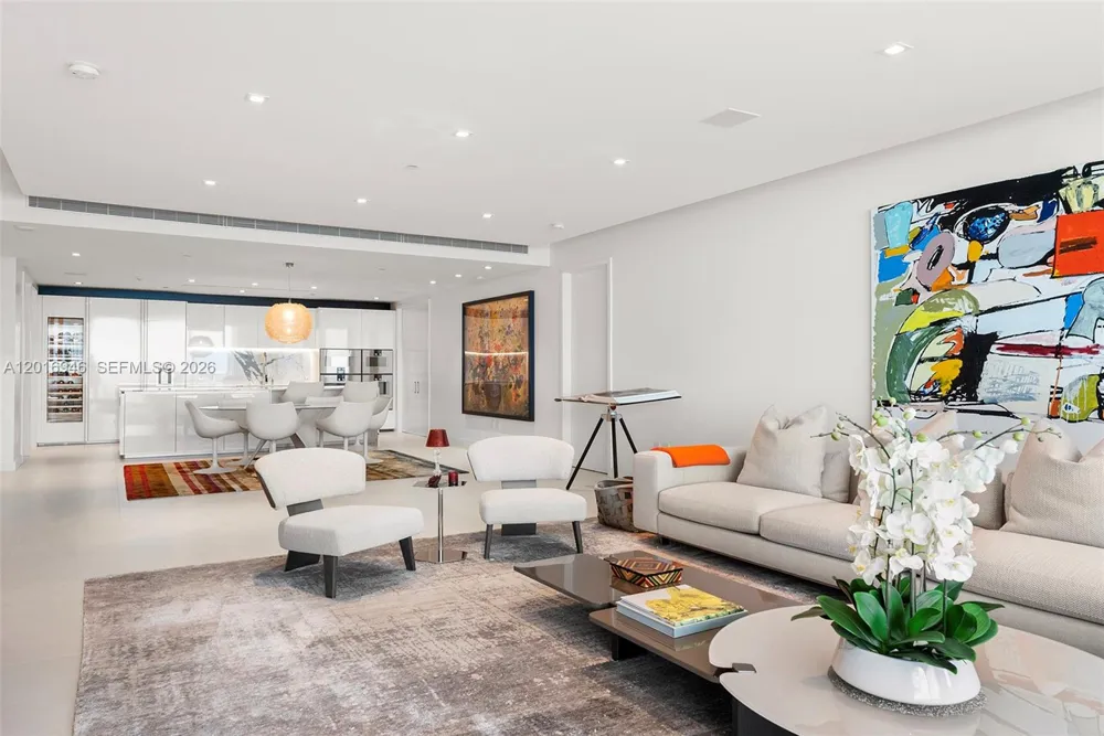 10201 Collins Ave #1806 Bal Harbour, FL 33154