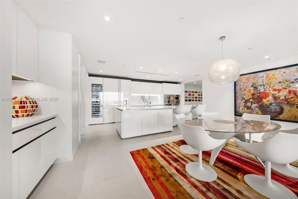 10201 Collins Ave #1806 Bal Harbour, FL 33154