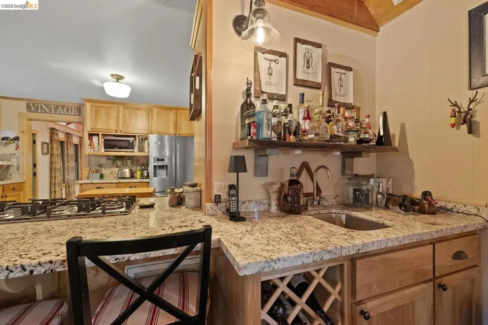 105 Pinecrest Lake RD Pinecrest, CA 95364