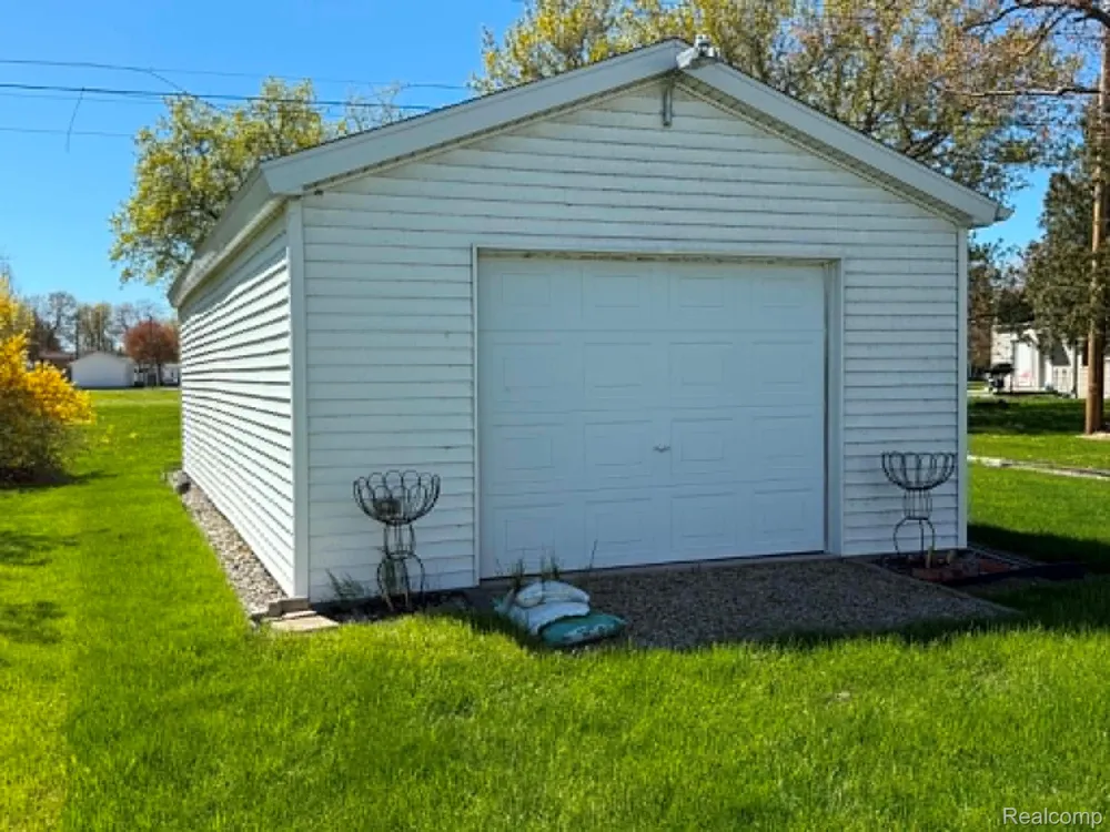 8541 Adams Street Port Austin Village, MI 48467