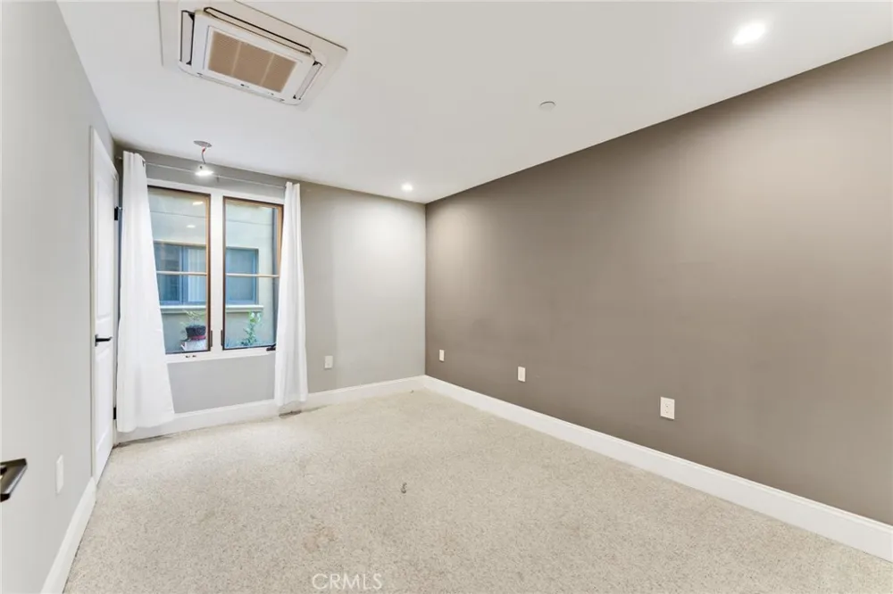 168 S Sierra Madre Boulevard #113 Pasadena, CA 91107