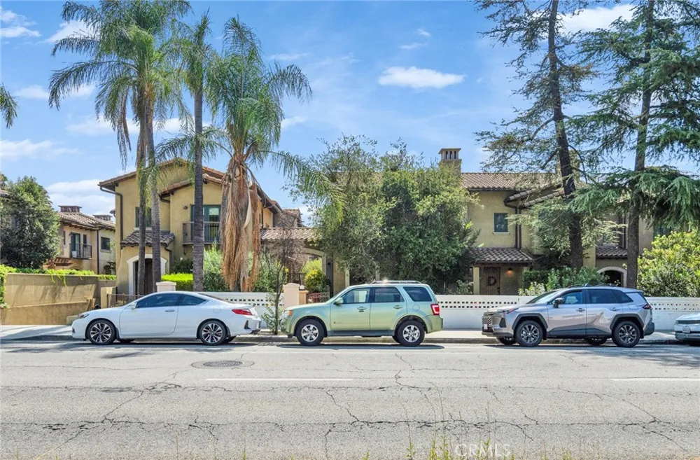 168 S Sierra Madre Boulevard #113 Pasadena, CA 91107