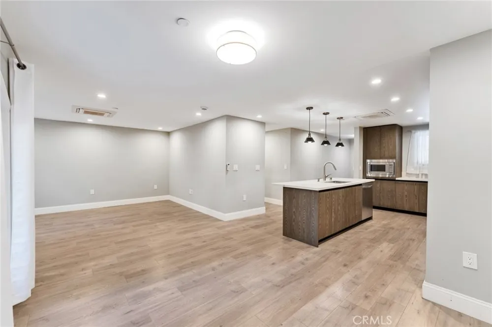 168 S Sierra Madre Boulevard #113 Pasadena, CA 91107
