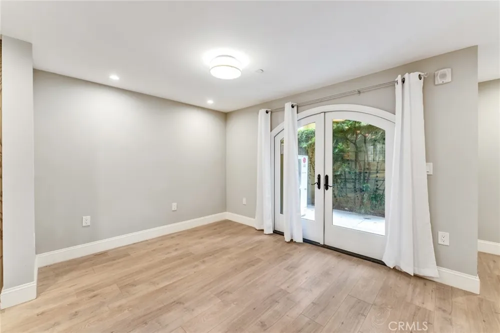 168 S Sierra Madre Boulevard #113 Pasadena, CA 91107