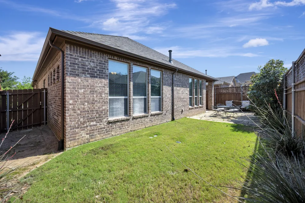 448 Chestnut Lane Roanoke, TX 76262