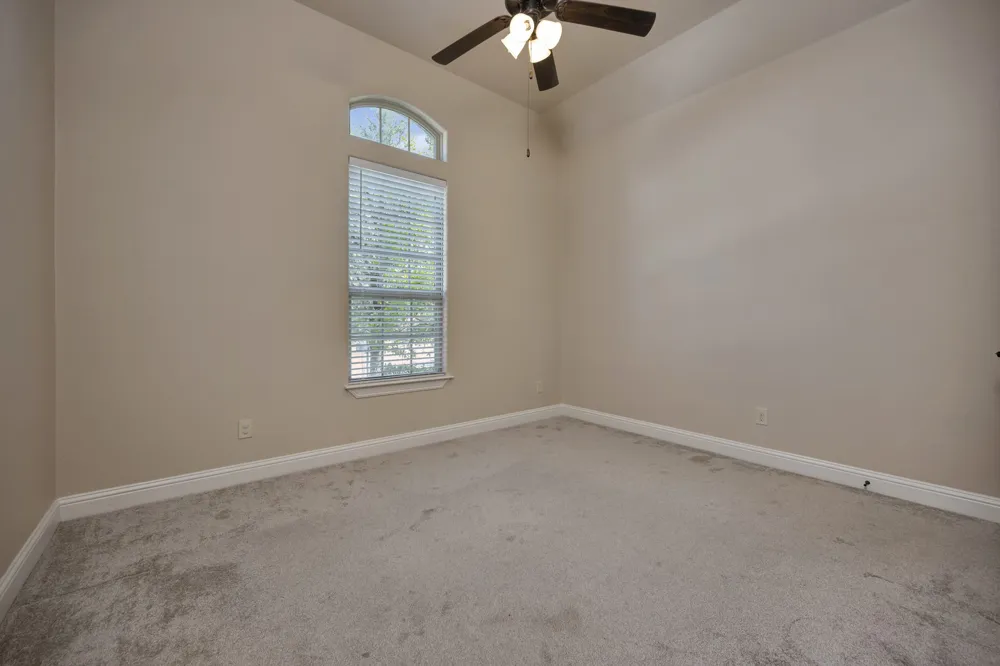 448 Chestnut Lane Roanoke, TX 76262