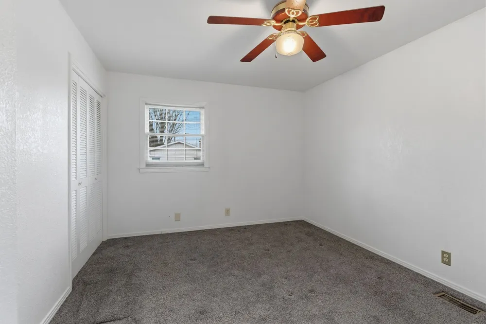 126 Robertson Ave Greenbrier, TN 37073