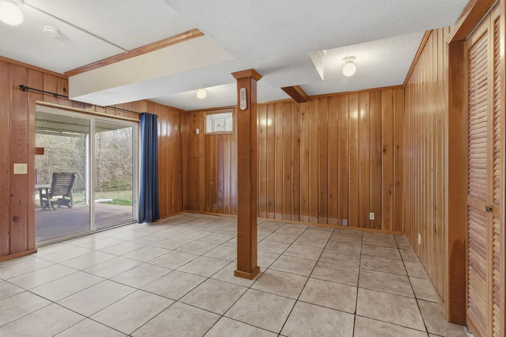 126 Robertson Ave Greenbrier, TN 37073
