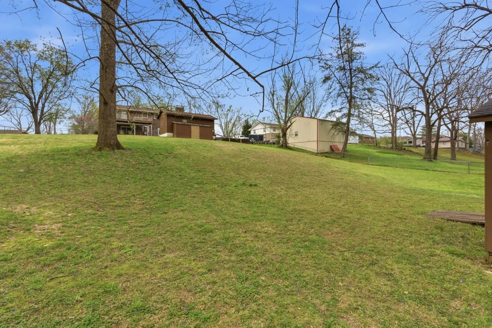 126 Robertson Ave Greenbrier, TN 37073