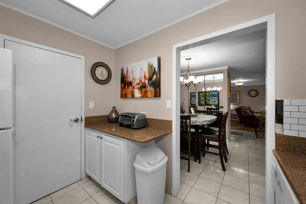 2700 BAYSHORE BOULEVARD #2205 Dunedin, FL 34698