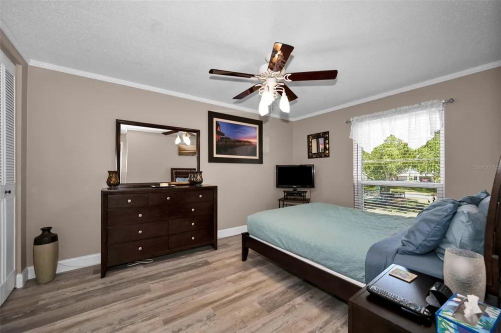 2700 BAYSHORE BOULEVARD #2205 Dunedin, FL 34698