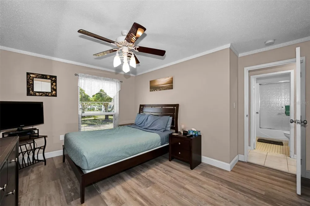 2700 BAYSHORE BOULEVARD #2205 Dunedin, FL 34698