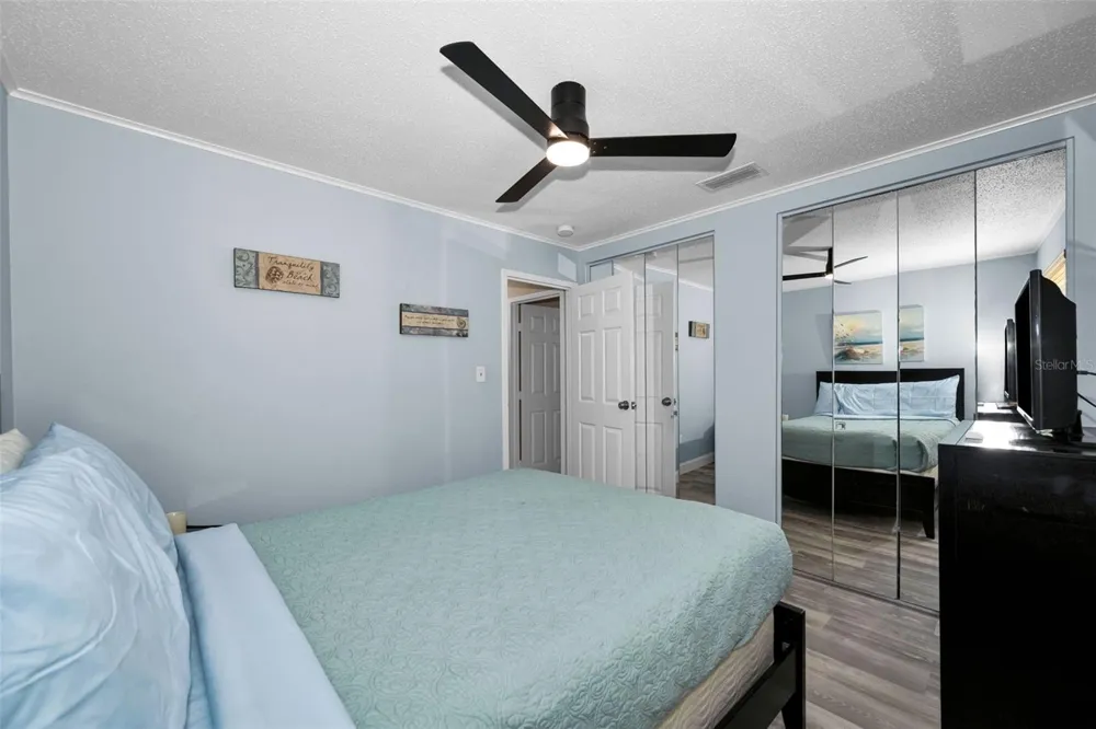 2700 BAYSHORE BOULEVARD #2205 Dunedin, FL 34698
