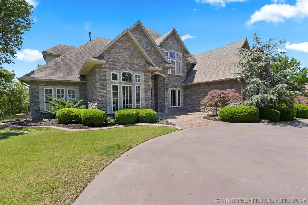 412 W Sunset Court Catoosa, OK 74015