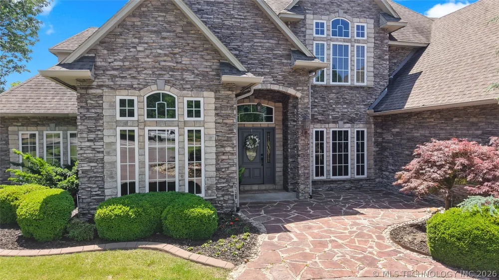 412 W Sunset Court Catoosa, OK 74015