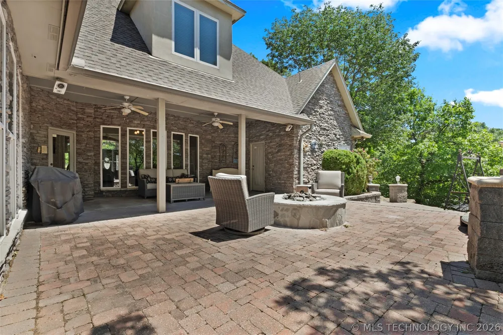 412 W Sunset Court Catoosa, OK 74015