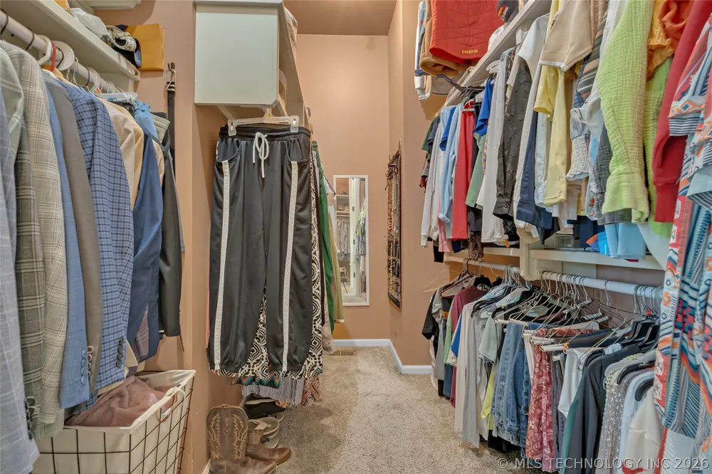412 W Sunset Court Catoosa, OK 74015