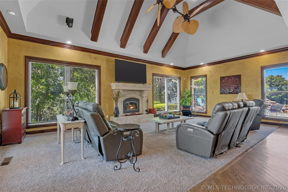 412 W Sunset Court Catoosa, OK 74015