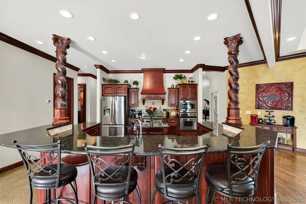 412 W Sunset Court Catoosa, OK 74015